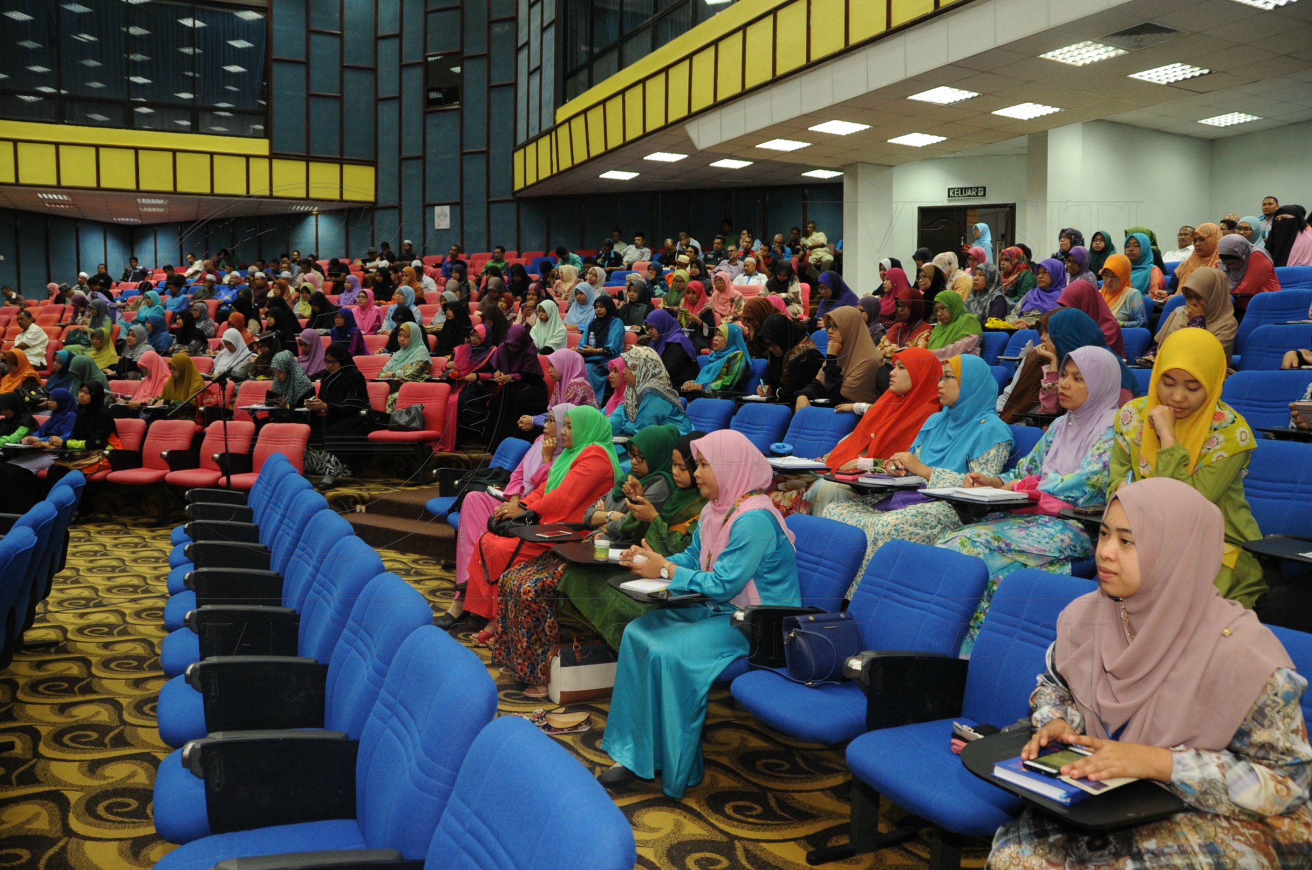 PRO 16 1 MAULIDUR HAS 7376